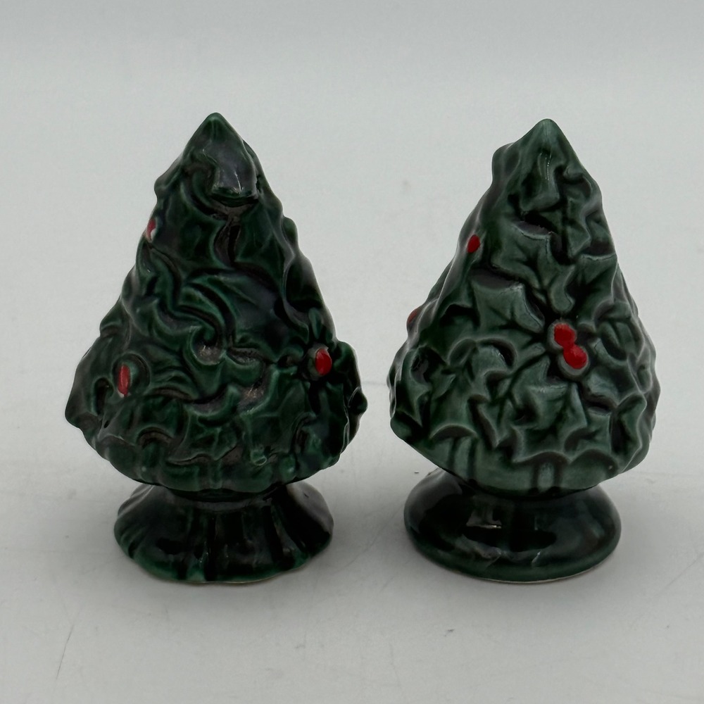 Vintage Christmas Tree Salt and Pepper Shakers Ceramic Green Holly Berry Set